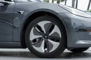 tesla s wheels